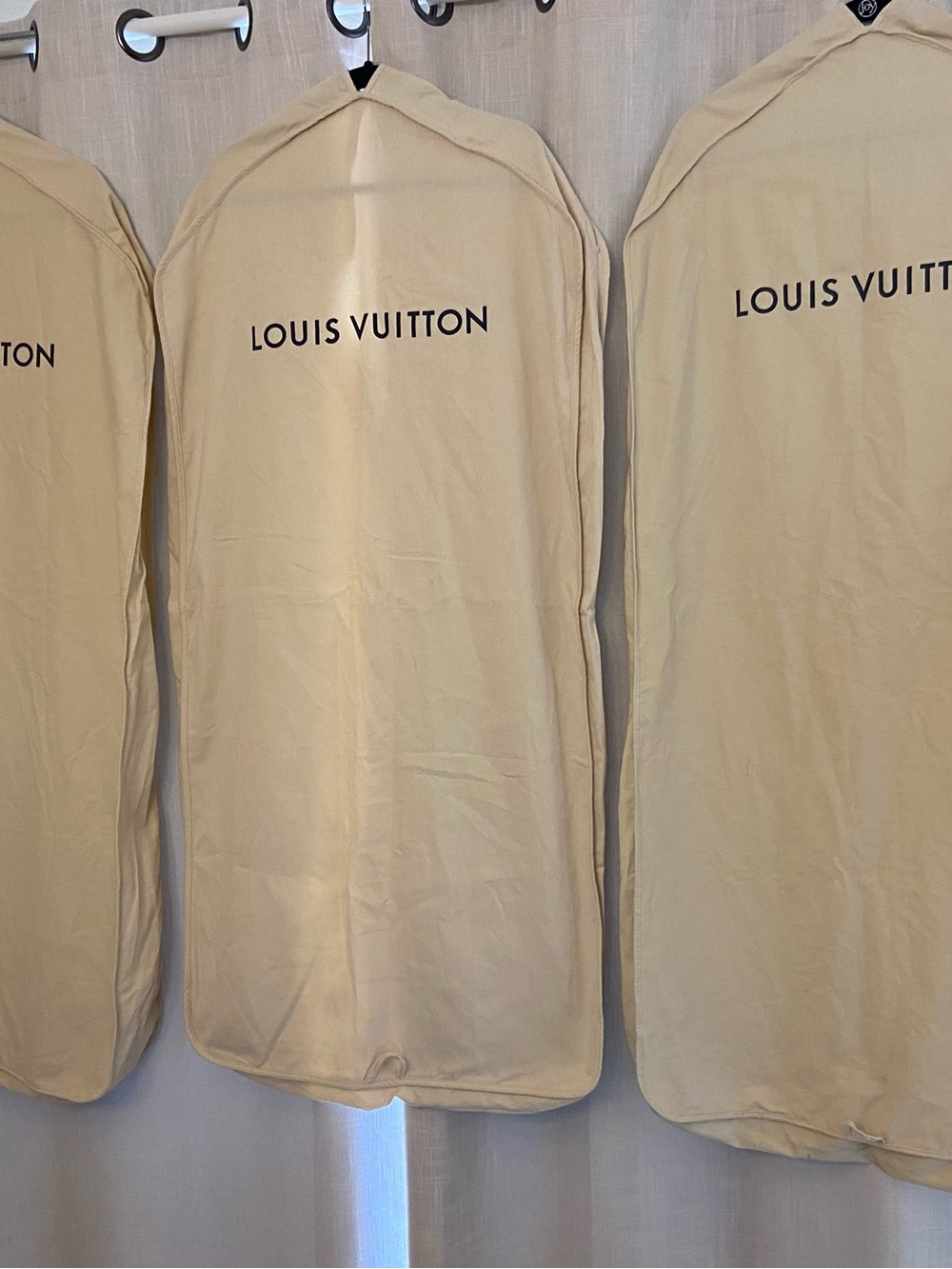 Louis Vuitton Beige Cotton Garment Covers with Logo (Set of 3)